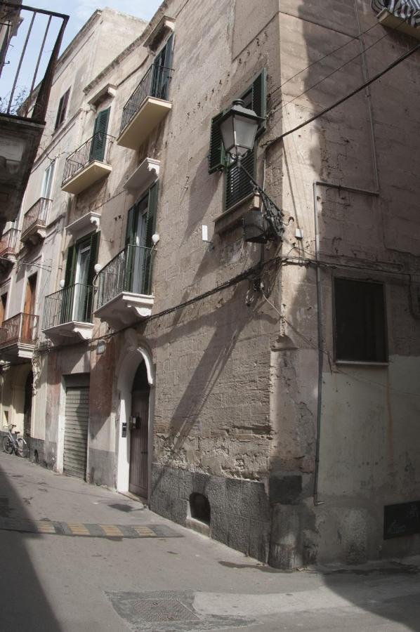 La Serva Padrona — Taranto